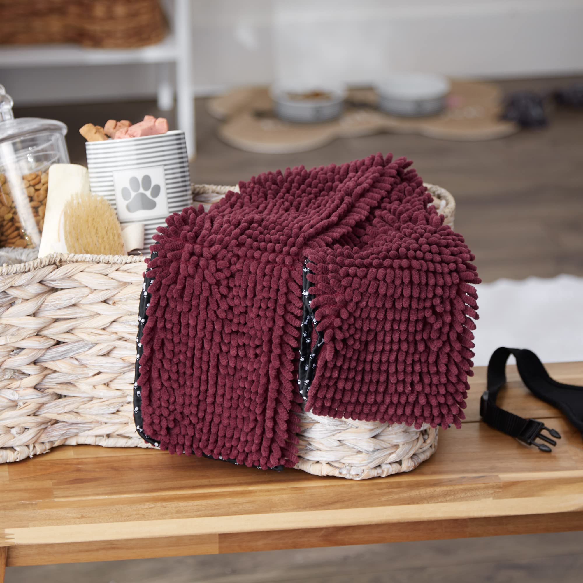 Bone Dry Drying Pet Towel, Pocket Towels - 32 x 6, Red - Image 6