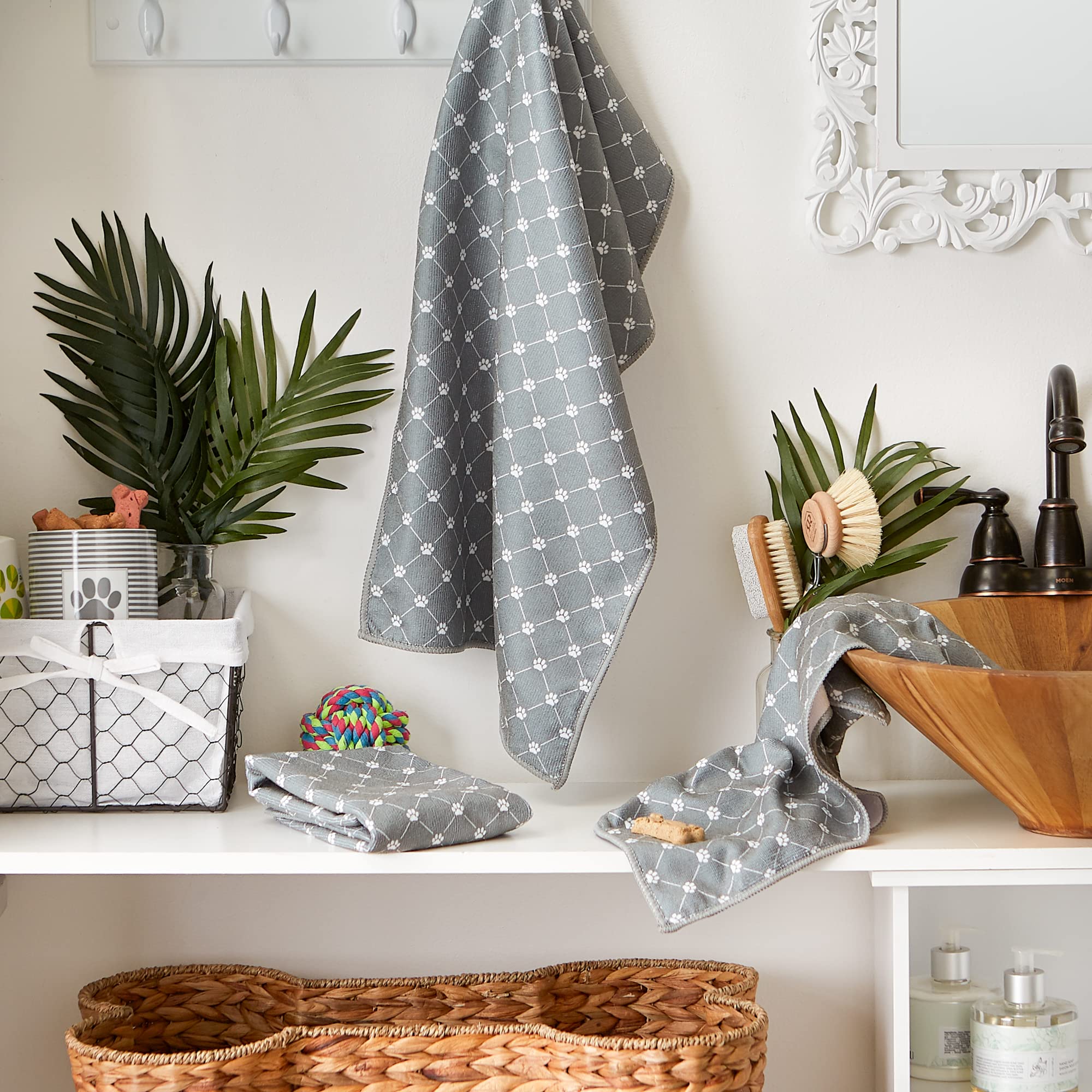 Bone Dry Pet Grooming Towel Collection Trellis Print, Microfiber Absorbent Drying Set, 15x30, Gray, 3 Count - Image 6