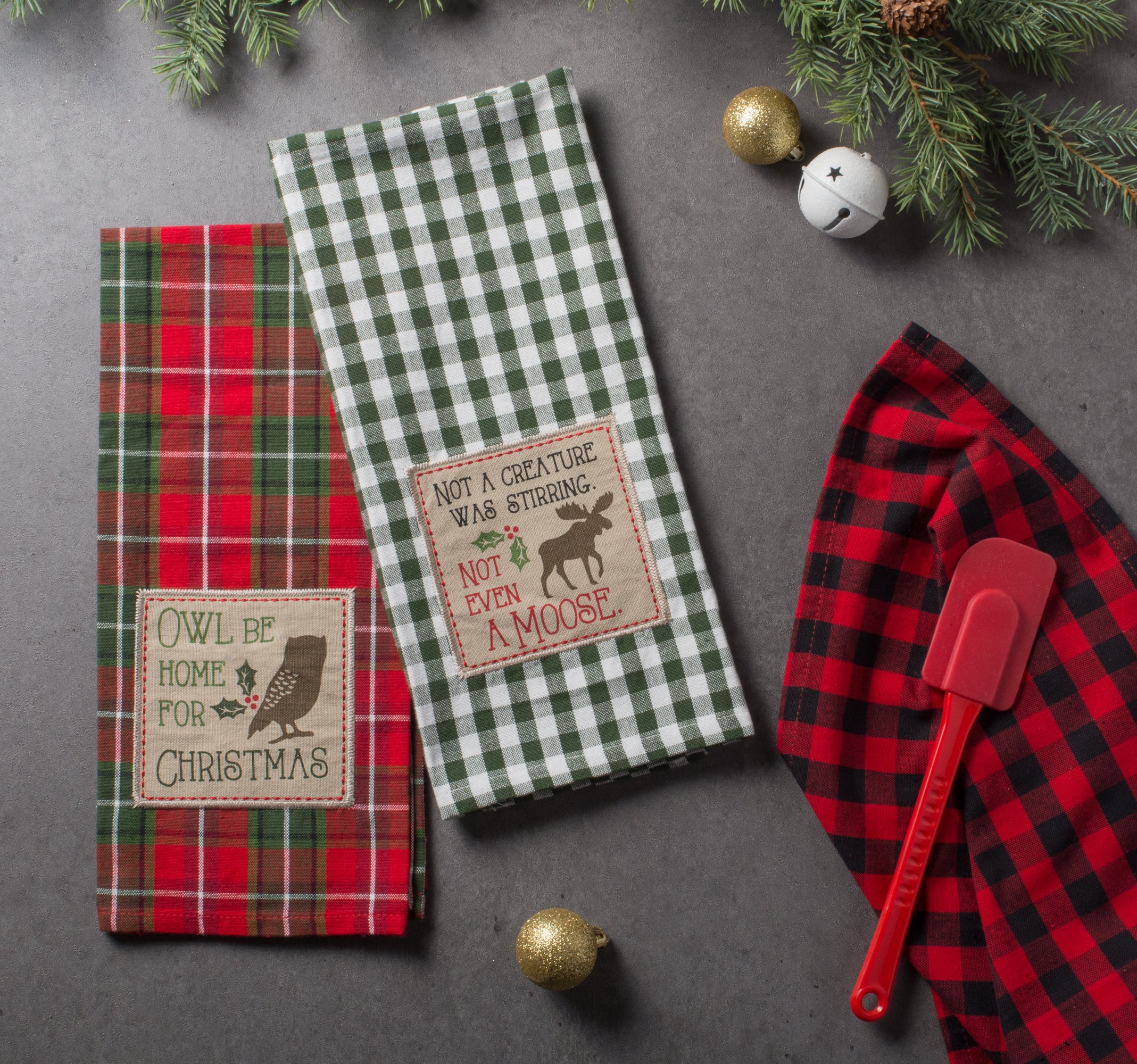DII Holiday Kitchen Towels Embroidered Dish Towel Set, 18x28, Cabin Christmas, 3 Piece - Image 5