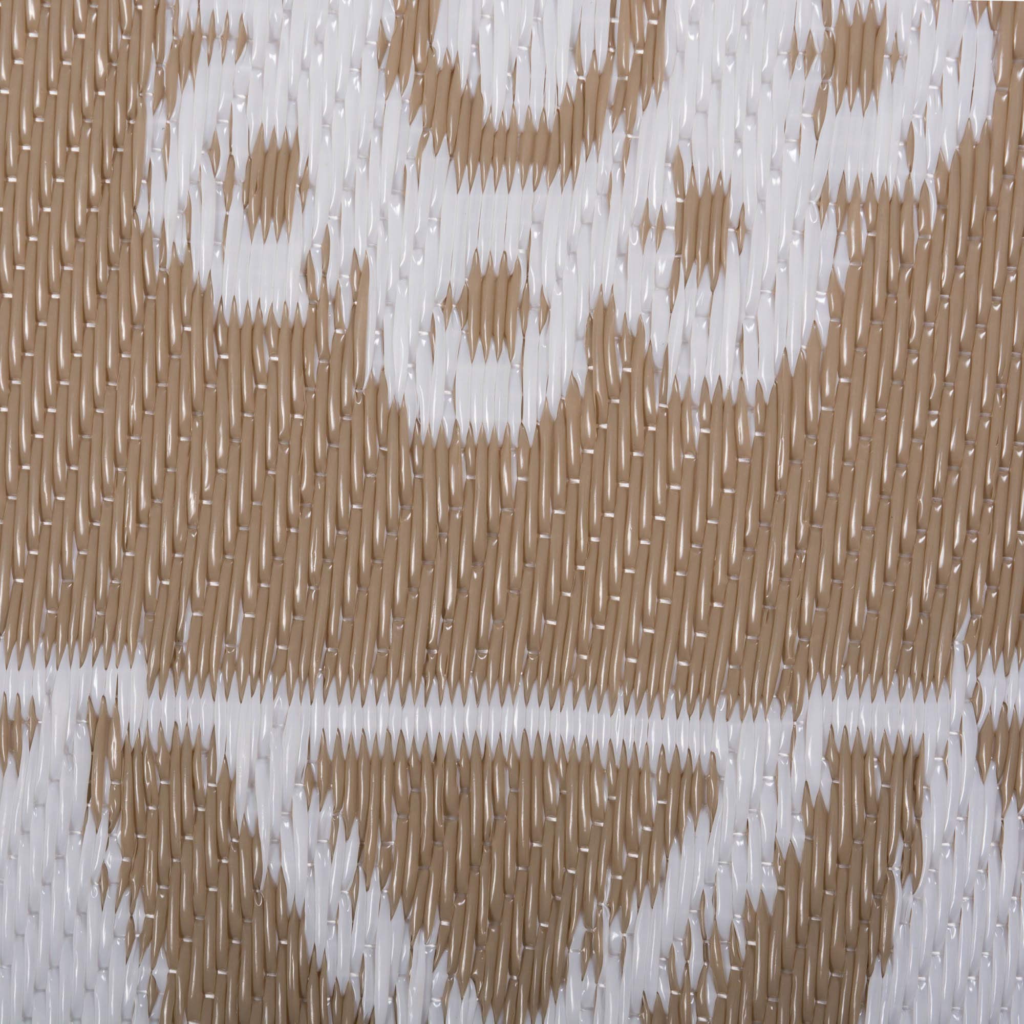 DII Outdoor Rugs Collection Reversible Woven, 5' Round, Taupe Floral - Image 5